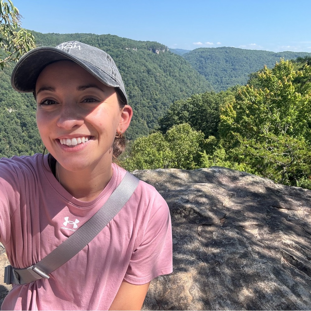 Meet your Posher, Amanda